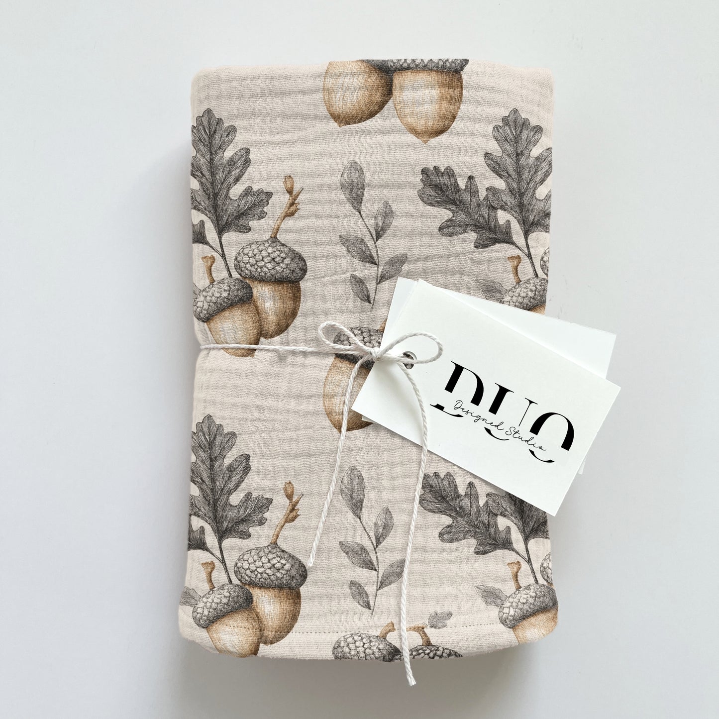 Fall Acorns & Oak Leaves Digital Seamless Pattern
