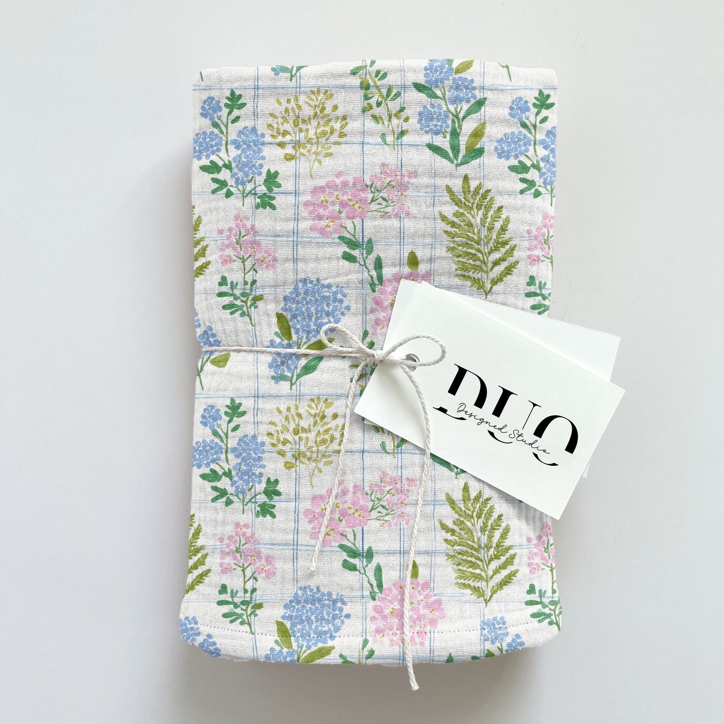 Floral Bunch Plaid Digital Seamless Pattern