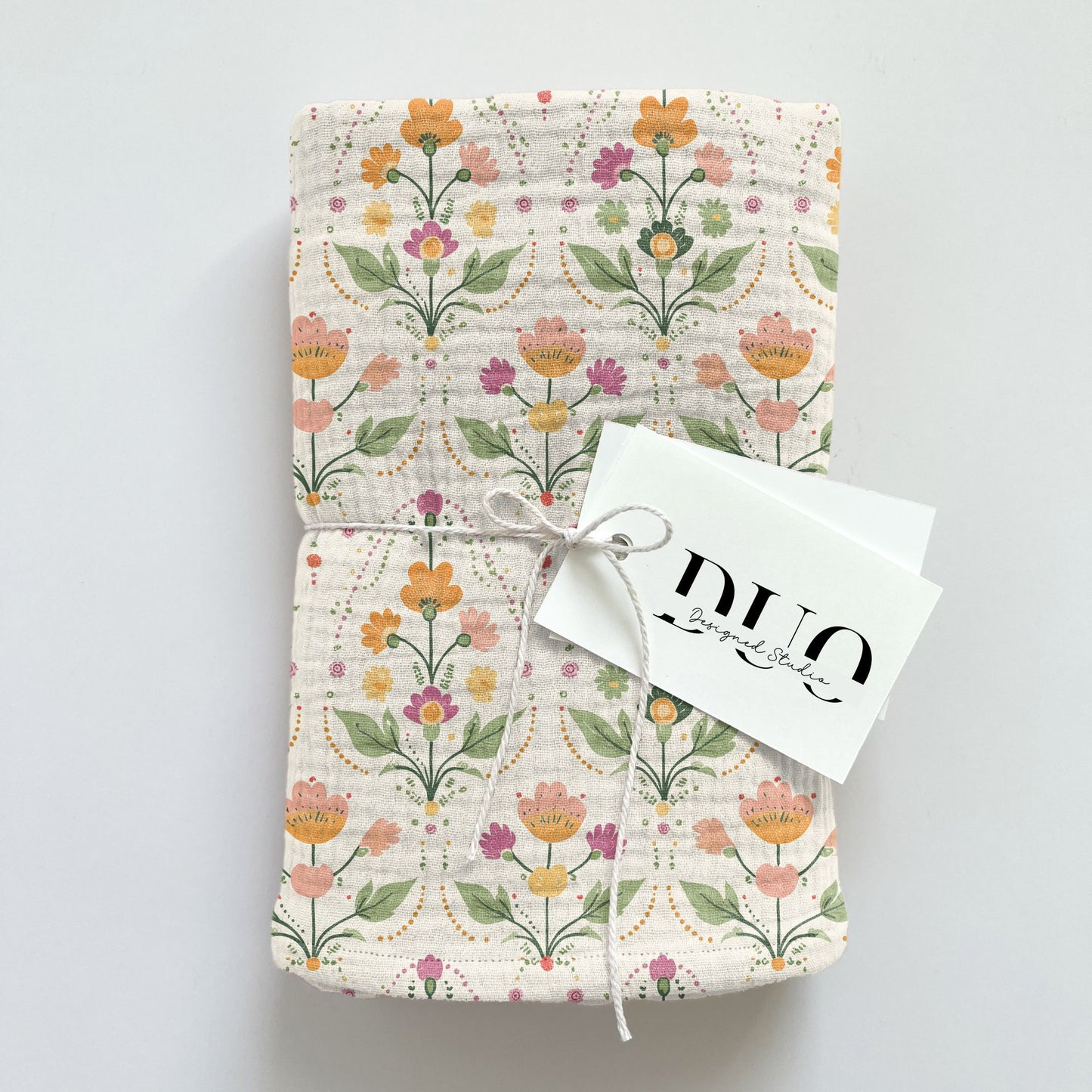 Folk Art Blooms Digital Seamless Pattern