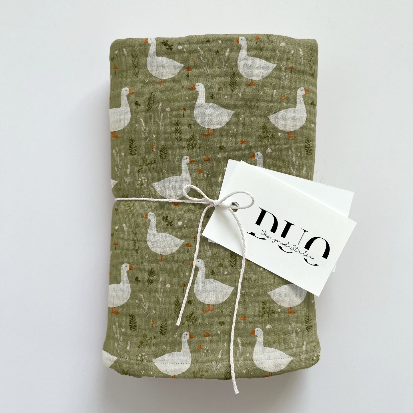 Geese on Khaki Digital Seamless Pattern