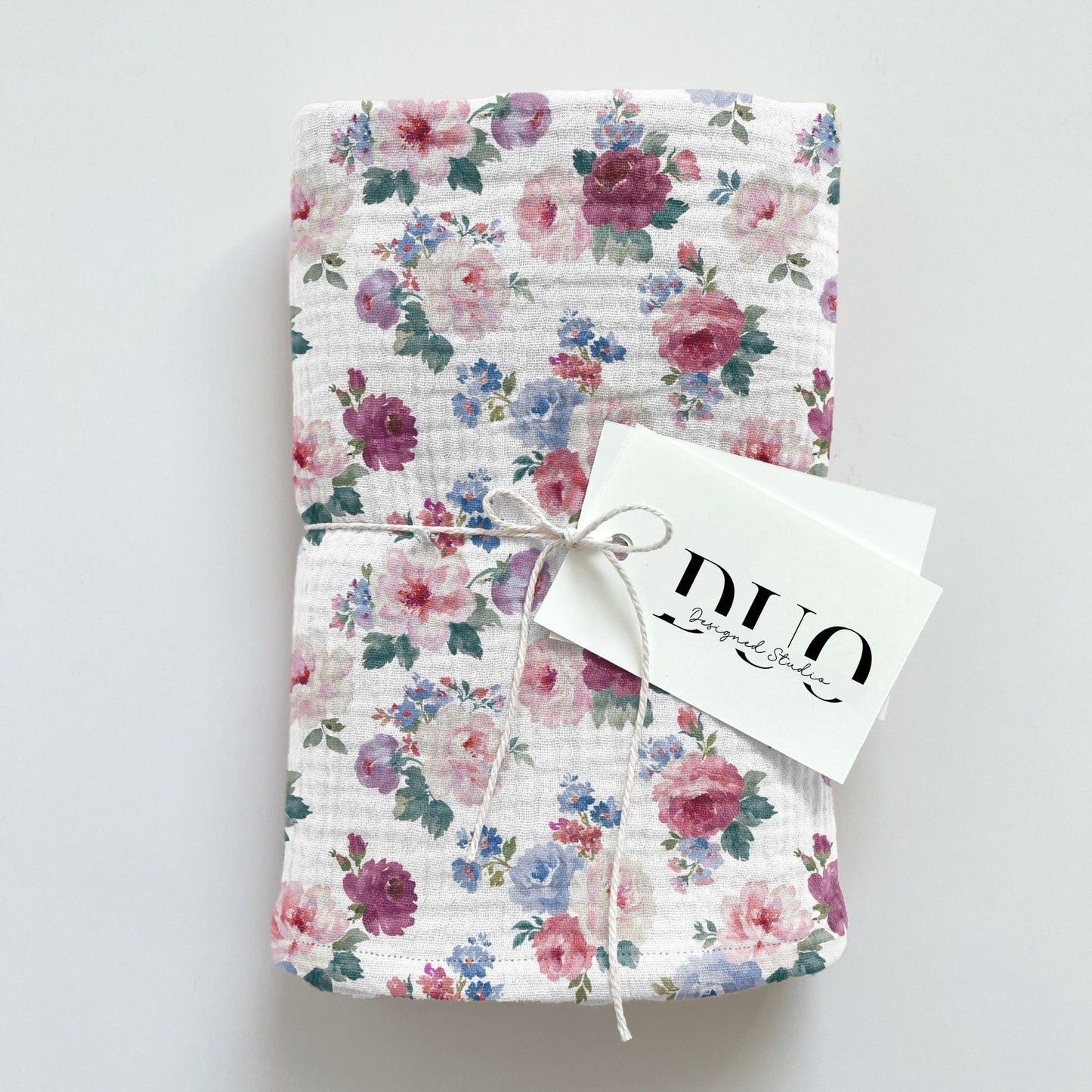Grandmillennial Flowers Digital Seamless Pattern