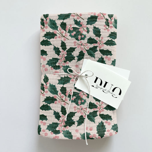 Holly Pink Berries Digital Seamless Pattern