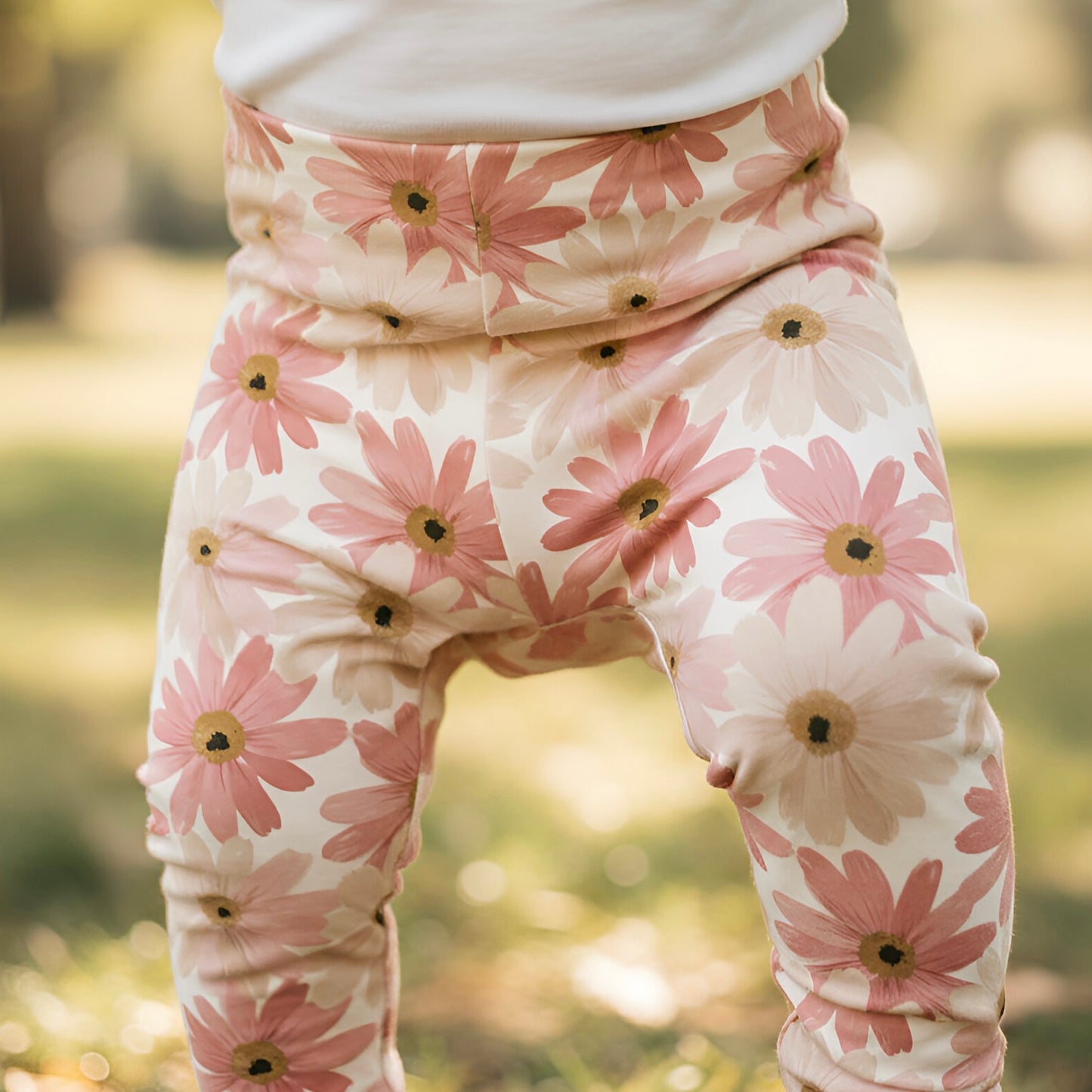 Daisies in Pink Digital Seamless Pattern