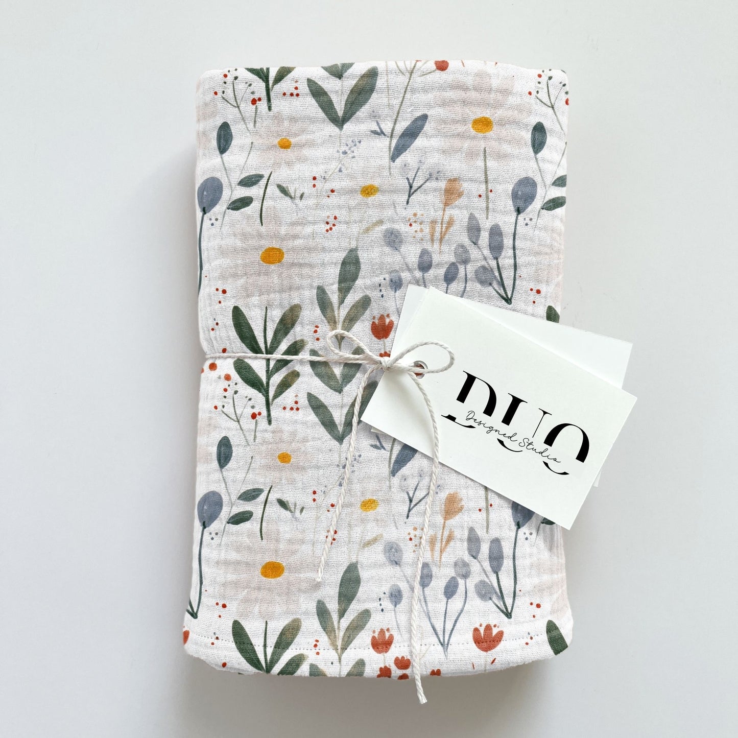 Large Daisy Floral Digital Seamless Pattern