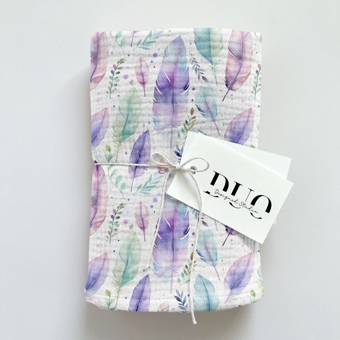 Lilac & Green Feathers Boho Digital Seamless Pattern