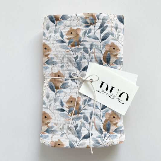 Mini Field Mice Digital Seamless Pattern