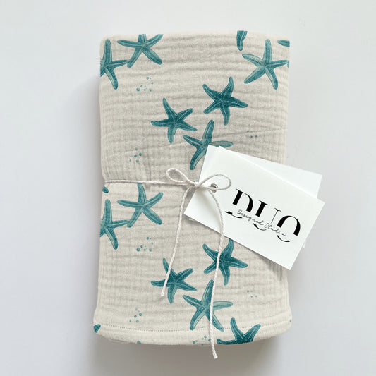 Mini Starfishes Digital Seamless Pattern
