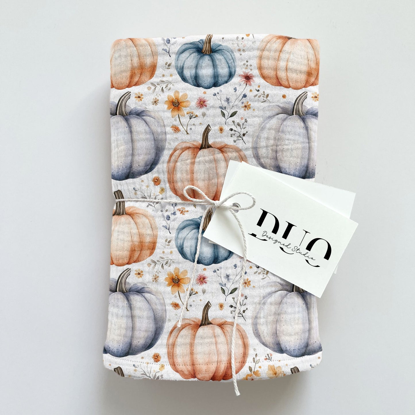 Muted Floral Pumpkin Digital Seamless Pattern