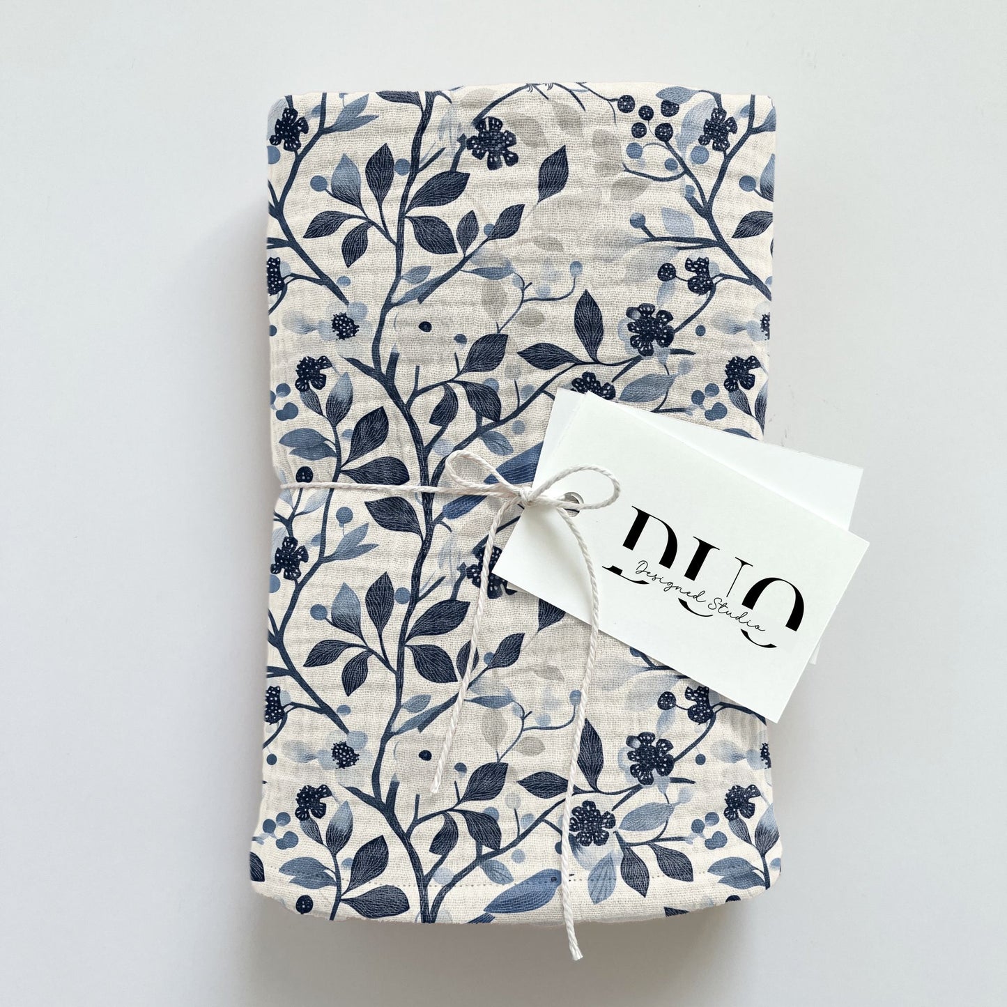 Navy Blue Bird Floral Digital Seamless Pattern