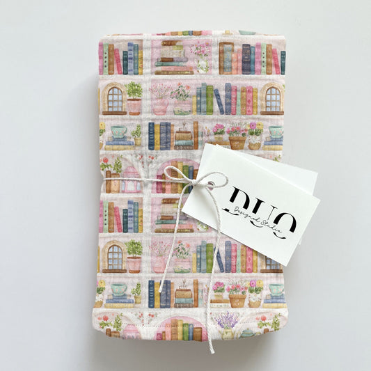 Pastel Cottagecore Bookshelves Digital Seamless Pattern