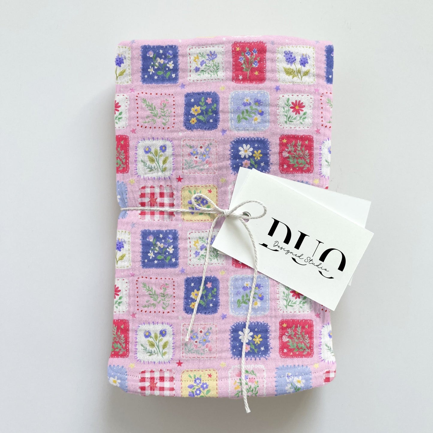 Pastel Fourth July Floral Patchwork Digital Seamless Pattern