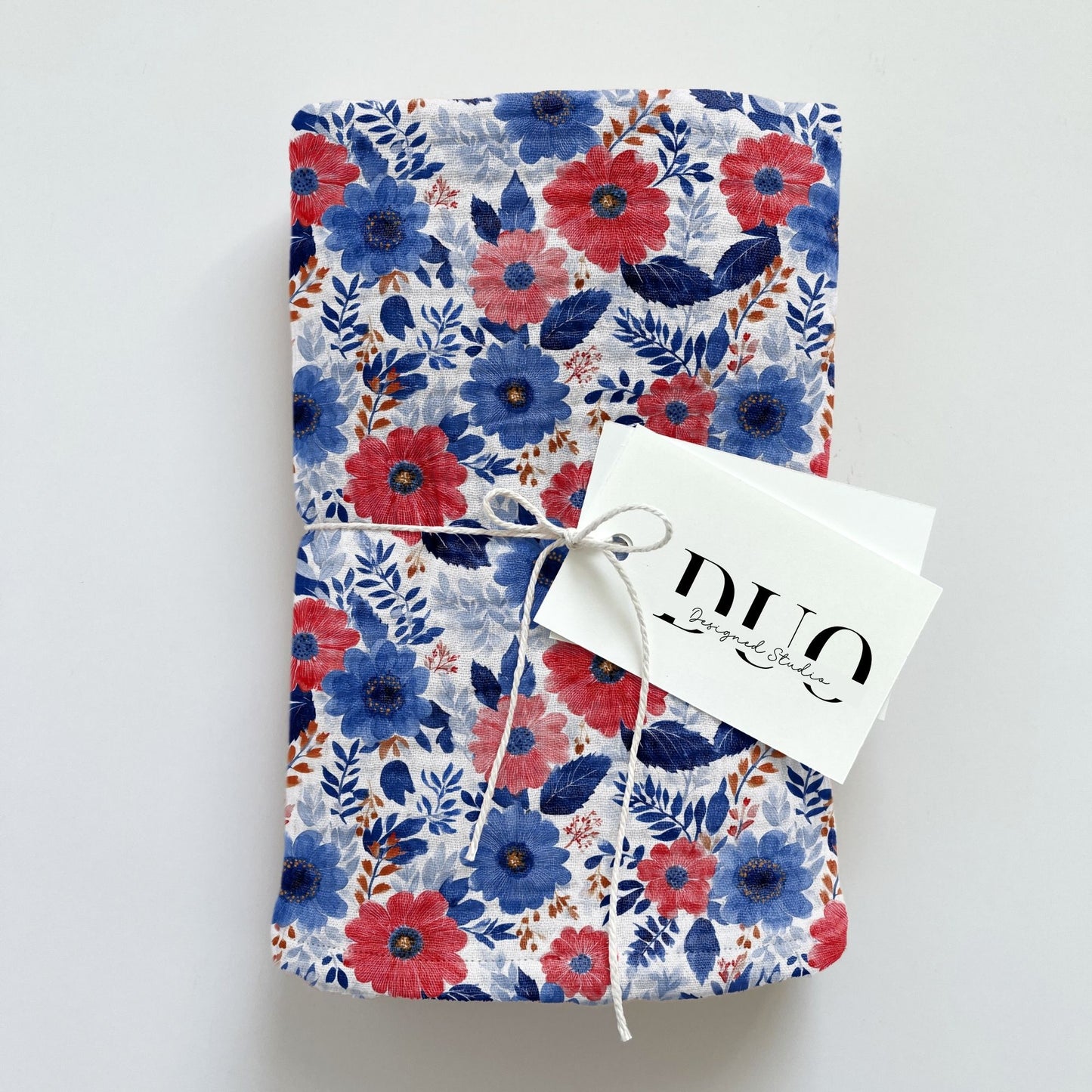 Patriotic Watercolour Floral Digital Seamless Pattern