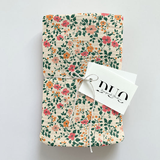 Peach Ditsy Floral Digital Seamless Pattern