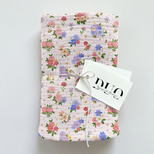 Preppy Floral Bunches Digital Seamless Pattern