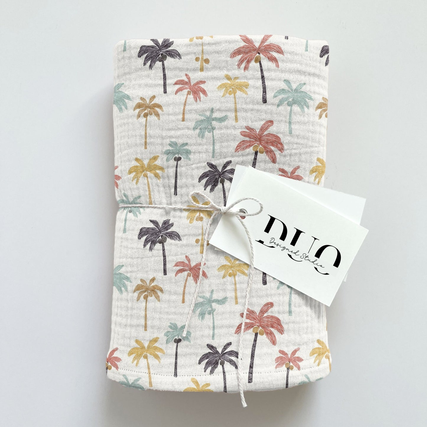 Pretty Palms Digital Seamless Pattern