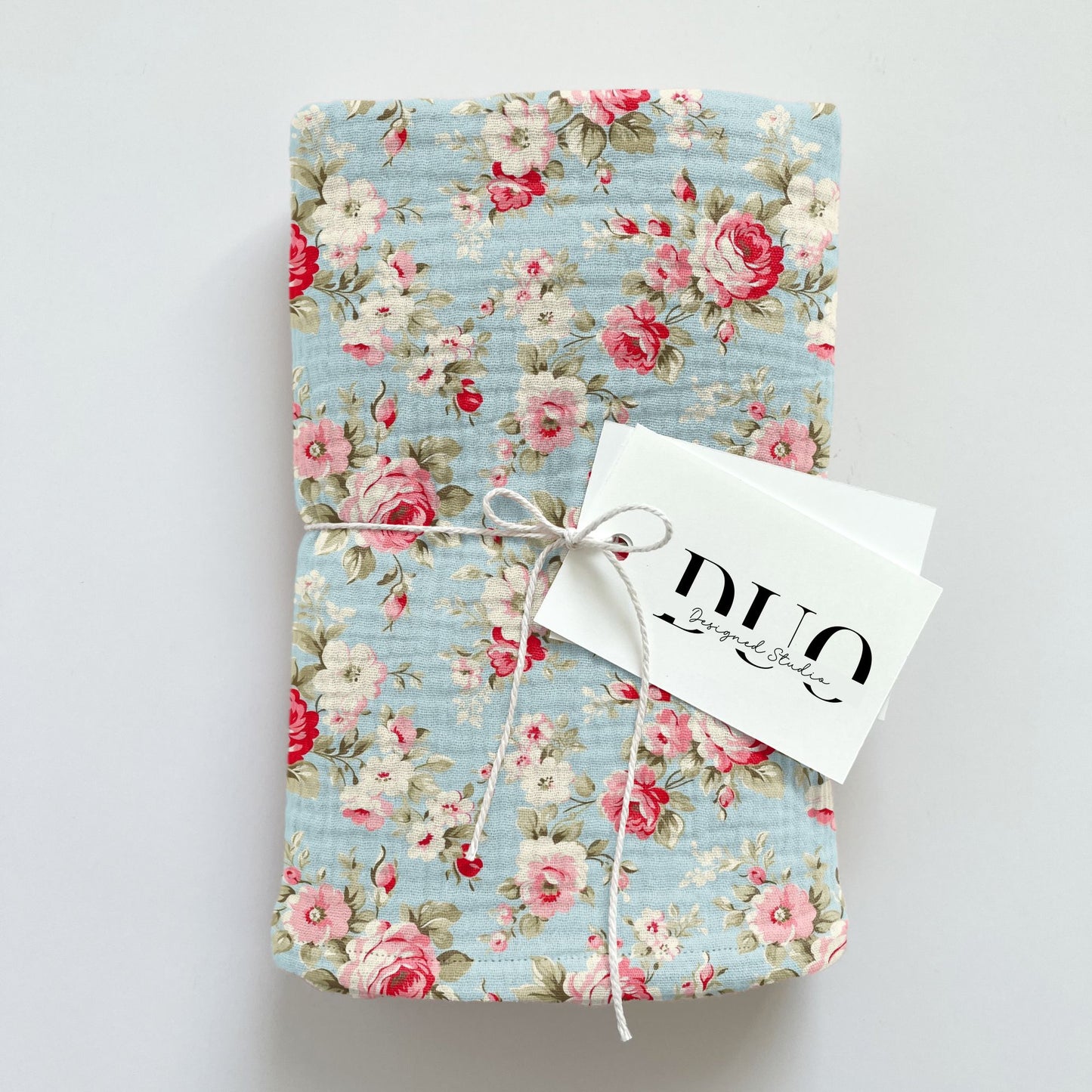 Retro Roses Digital Seamless Pattern