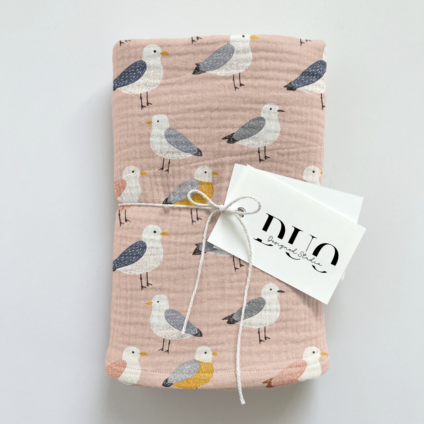 Seagulls on Pale Pink Digital Seamless Pattern