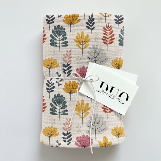 Simple Autumn Floral Digital Seamless Pattern
