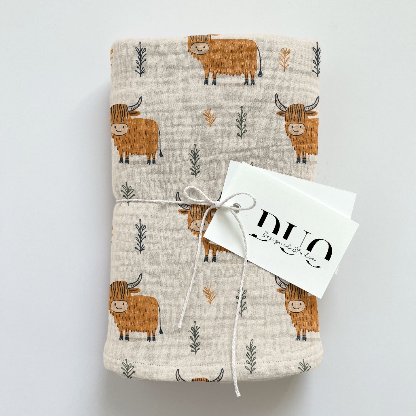 Simple Highland Cows Digital Seamless Pattern