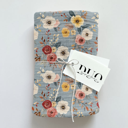 Teal Blue Beige Ditsy Floral Digital Seamless Pattern