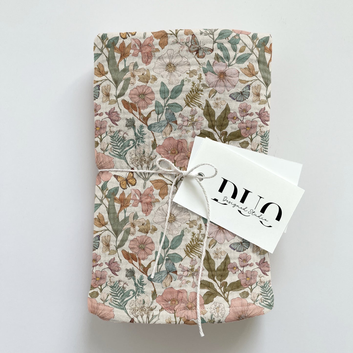 Vintage Garden Digital Seamless Pattern